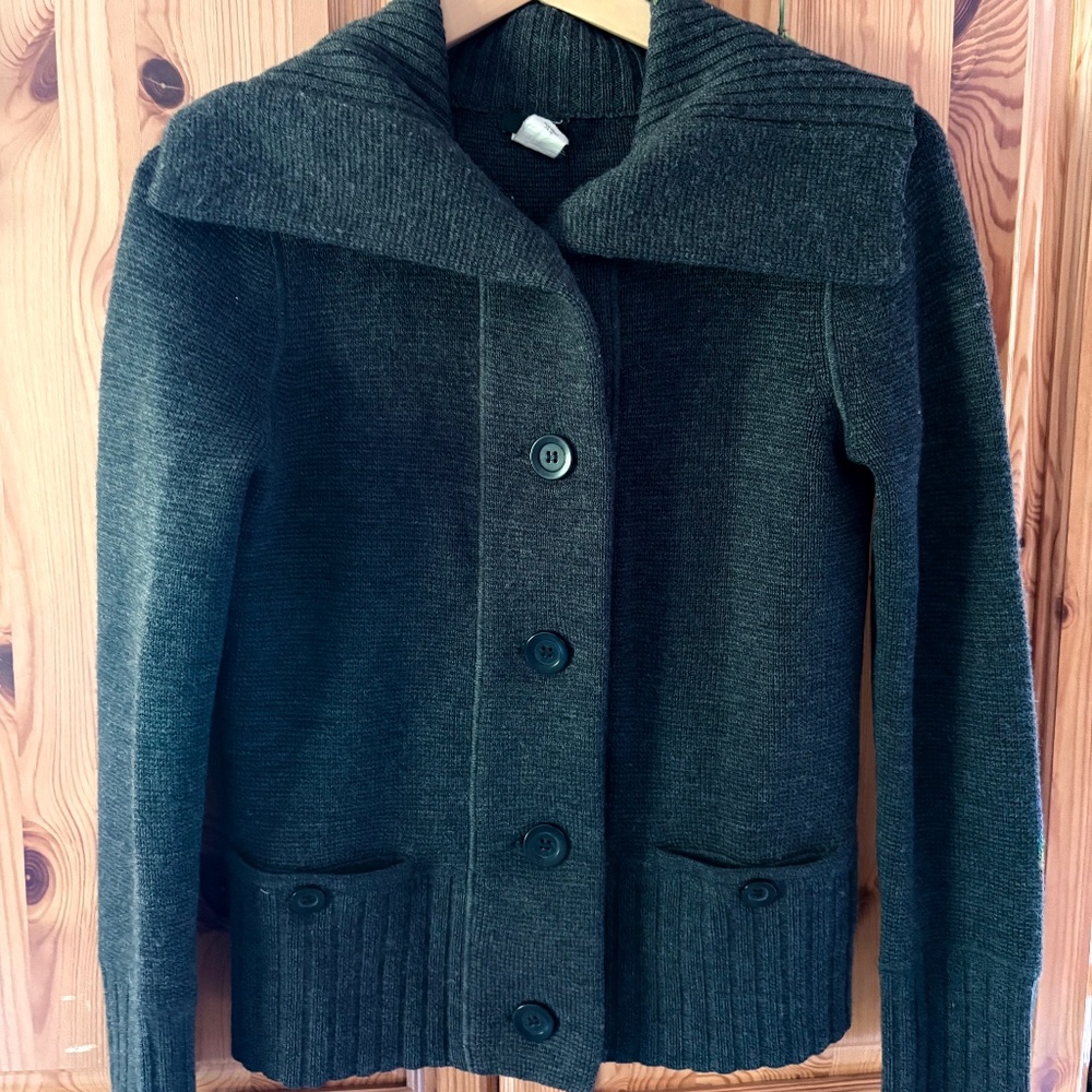 JCrew 100% Merino Wool Cardigan Sweater Women’s XS Charcoal Grey Heavy Knit EUC
